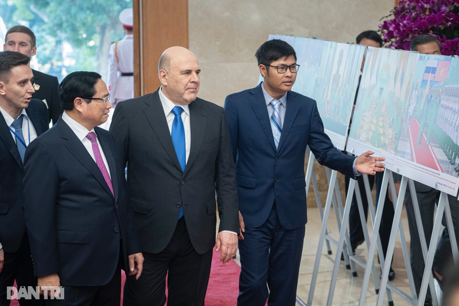 Thủ tướng Phạm Minh Chính chủ trì lễ đón Thủ tướng Nga thăm Việt Nam - 5 Thủ tướng Phạm Minh Chính chủ trì lễ đón Thủ tướng Nga thăm Việt Nam - 5