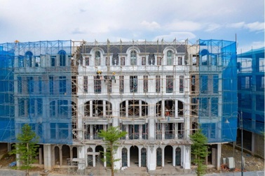 Khách chốt nhà phố Noble Palace Tay Thang Long trên livestream thấp hơn thị trường 2,5 tỷ đồng