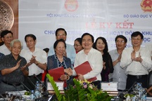 Bộ GD-ĐT và Hội Khuyến học Việt Nam kí kết phối hợp xây dựng Xã hội học tập