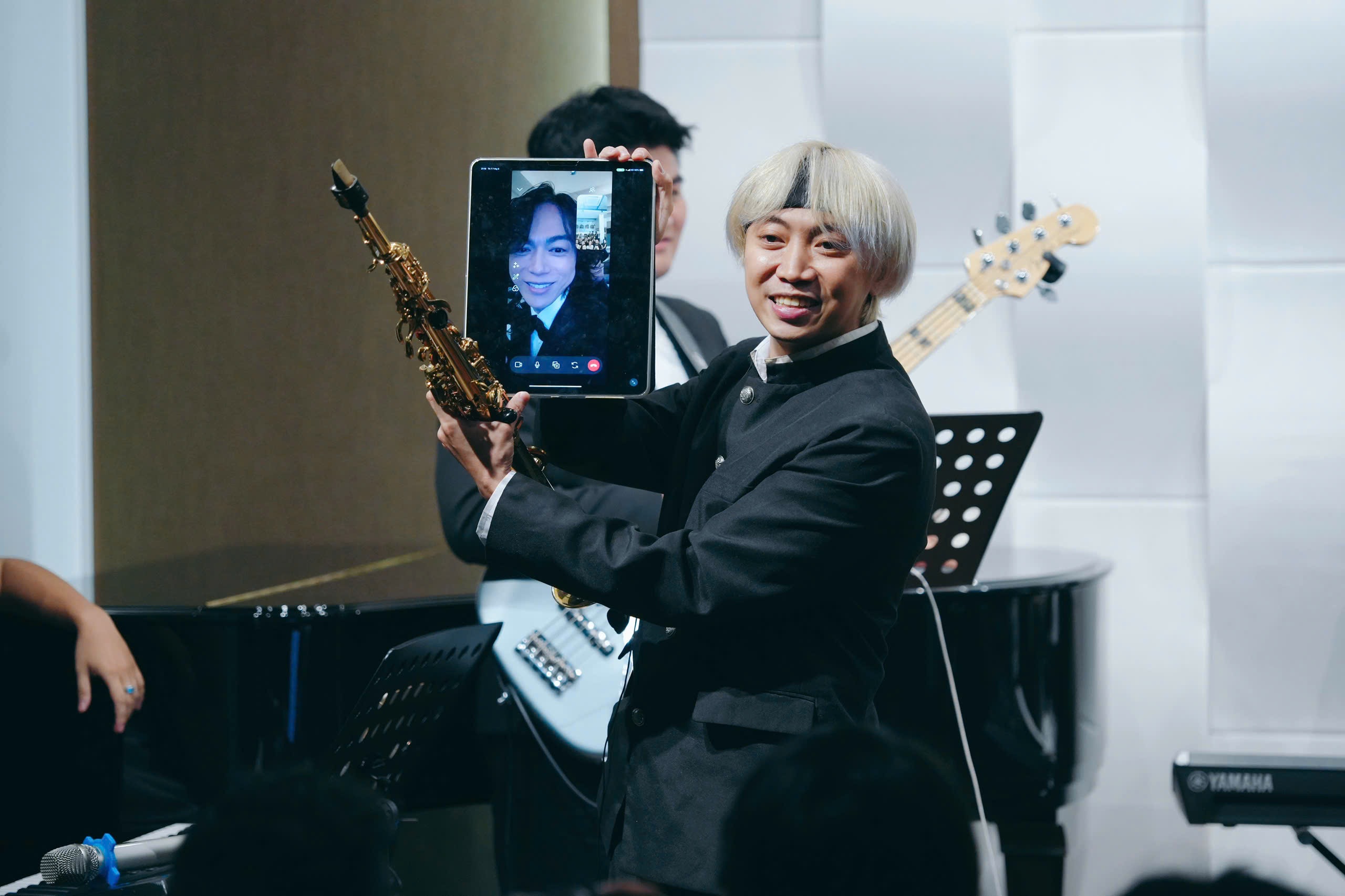 Con trai NSND Thái Bảo: Hai concert trong nửa năm, “cháy vé sau 2 tuần - 3