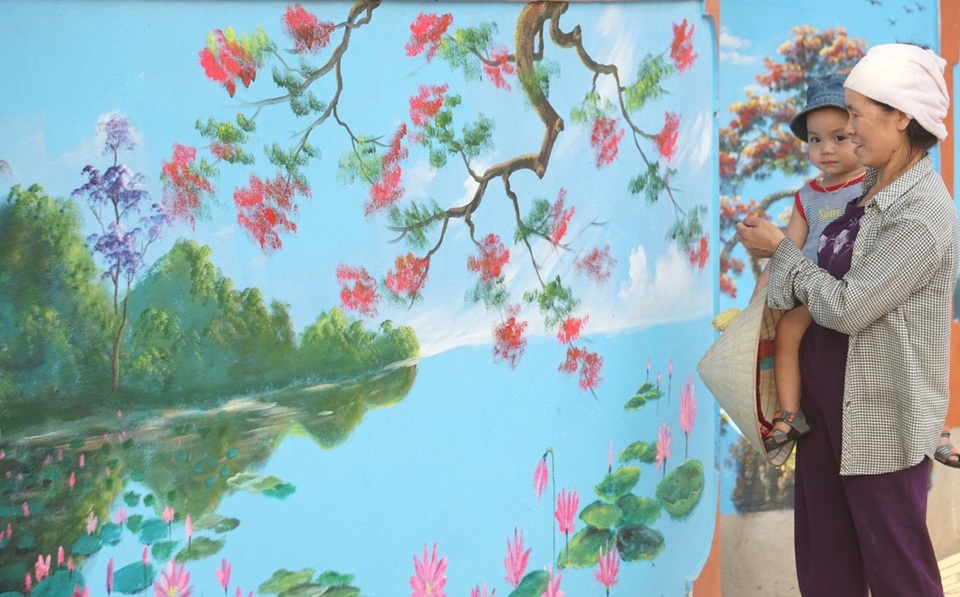 Cuốn hút con đường bích họa chào mừng ngày bầu cử - 4 Cuốn hút con đường bích họa chào mừng ngày bầu cử - 4