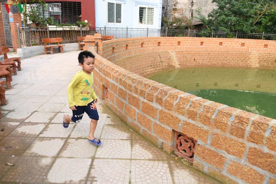 Giếng cổ “có một không hai” tại làng Yên Lộ, Hà Nội - 10