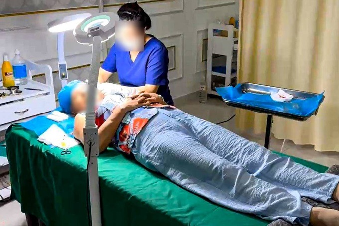 Viện thẩm mỹ ở Đà Nẵng để lao công căng da mặt cho khách - 1