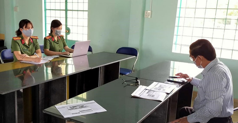 Chia sẻ nội dung sai sự thật về dịch Covid-19, bị phạt 10 triệu đồng - 1