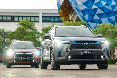 Kia Seltos, Corolla Cross vừa chào sân đã "đe nẹt" Hyundai Kona, Mazda CX-5