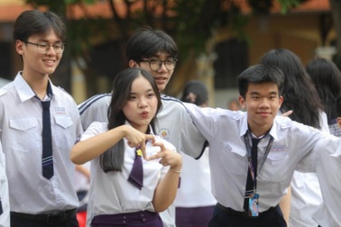 Điểm chuẩn ngành Khoa học máy tính 2025: Cách nhau "một trời một vực"