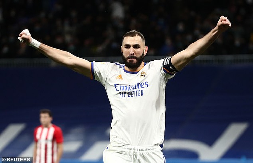 Real Madrid dẫn đầu La Liga, hơn Barcelona 13 điểm - 3 Real Madrid dẫn đầu La Liga, hơn Barcelona 13 điểm - 3