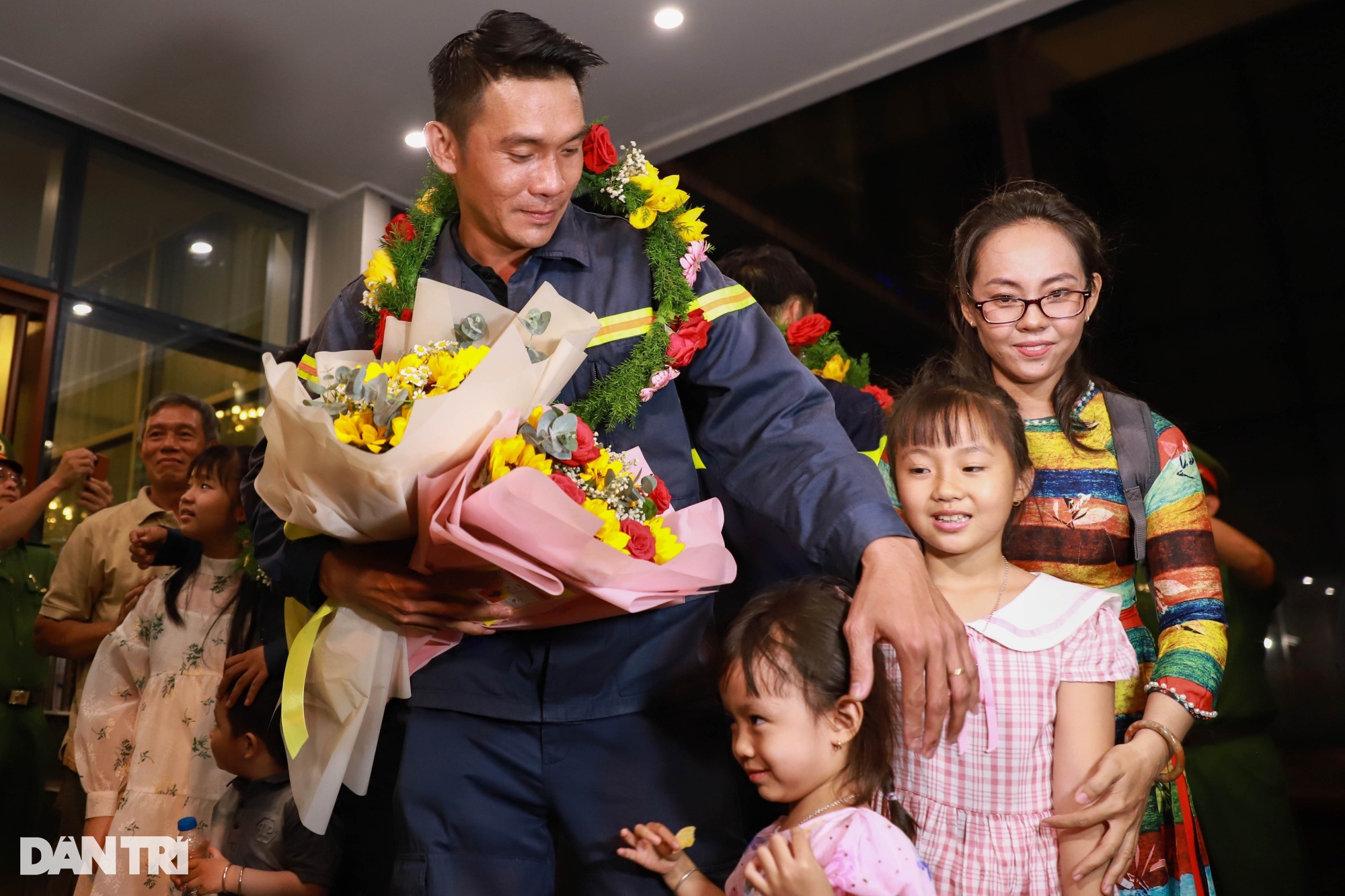 Vợ chiến sĩ cứu nạn ở Thổ Nhĩ Kỳ: Ngày anh đi, chiếc áo ấm chưa kịp đem - 5 Vợ chiến sĩ cứu nạn ở Thổ Nhĩ Kỳ: Ngày anh đi, chiếc áo ấm chưa kịp đem - 5