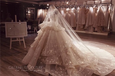 365 ngày cùng 10 tác phẩm áo cưới mang tên Calla Haute Couture