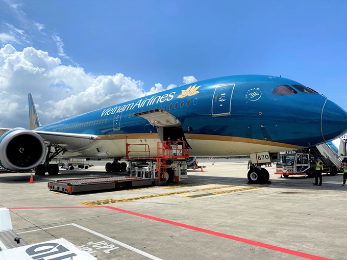 Vietnam Airlines sẵn sàng để vận chuyển vaccine COVID-19 (Ảnh minh họa). Vietnam Airlines sẵn sàng để vận chuyển vaccine COVID-19 (Ảnh minh họa).