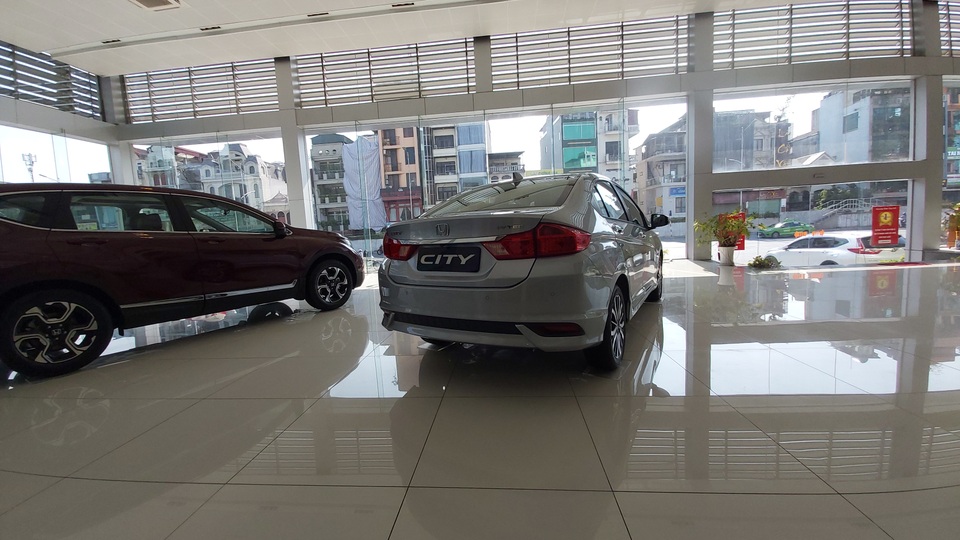 Mất doanh số, giảm nhập linh kiện: Ngành ô tô Việt đối diện thua lỗ? - 1 Mất doanh số, giảm nhập linh kiện: Ngành ô tô Việt đối diện thua lỗ? - 1