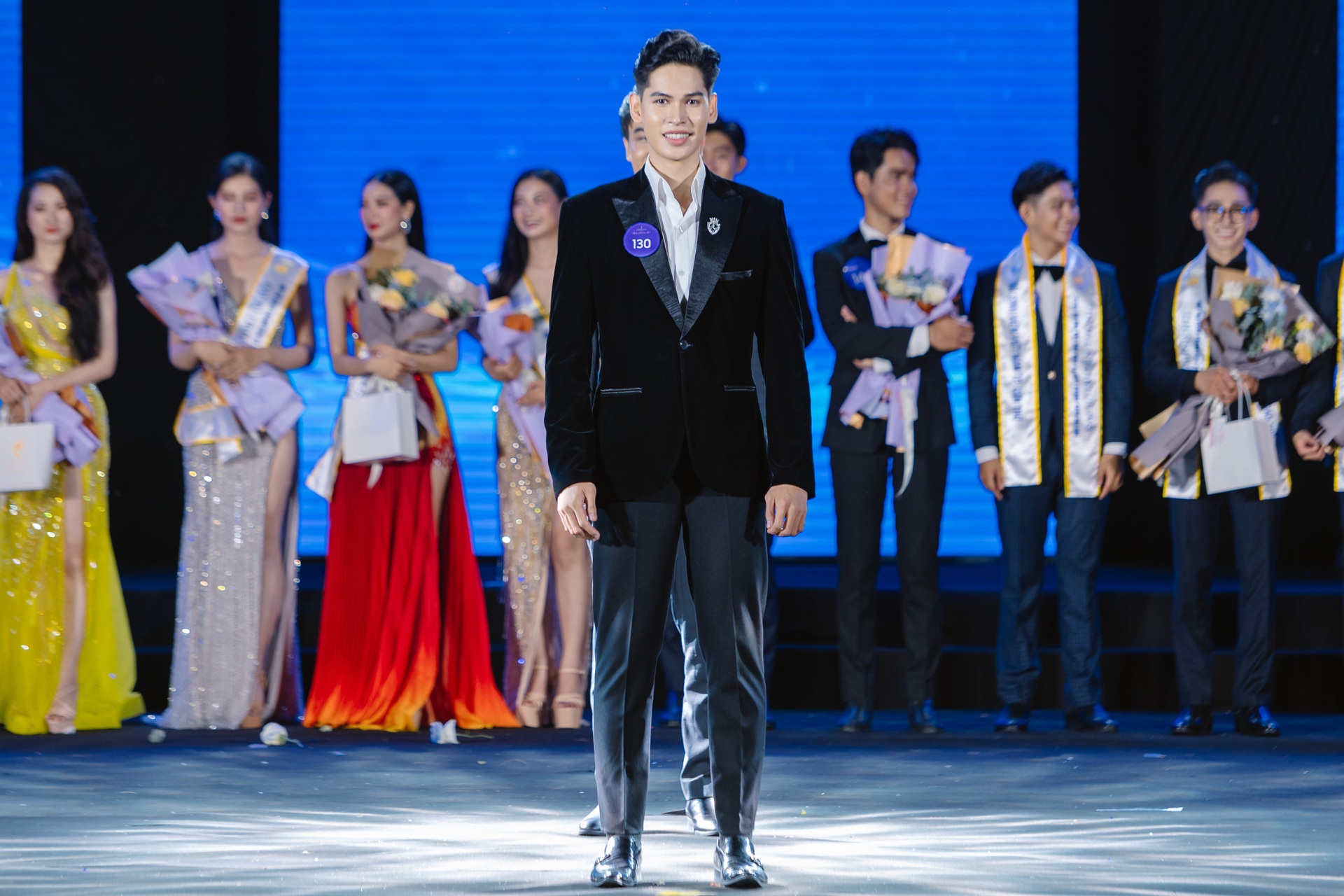 Lộ diện hoa khôi thanh lịch Cần Thơ 2023, đoạt vương miện 350 triệu đồng - 5 Lộ diện hoa khôi thanh lịch Cần Thơ 2023, đoạt vương miện 350 triệu đồng - 5