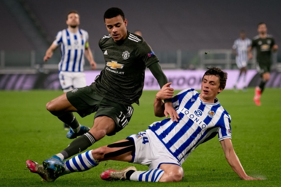 Fernandes, Telles nổi bật trong chiến thắng của Man Utd trước Real Sociedad - 2 Fernandes, Telles nổi bật trong chiến thắng của Man Utd trước Real Sociedad - 2