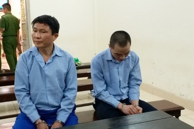 Lừa đảo 1,6 tỷ, cựu cán bộ công an lĩnh 14 năm tù