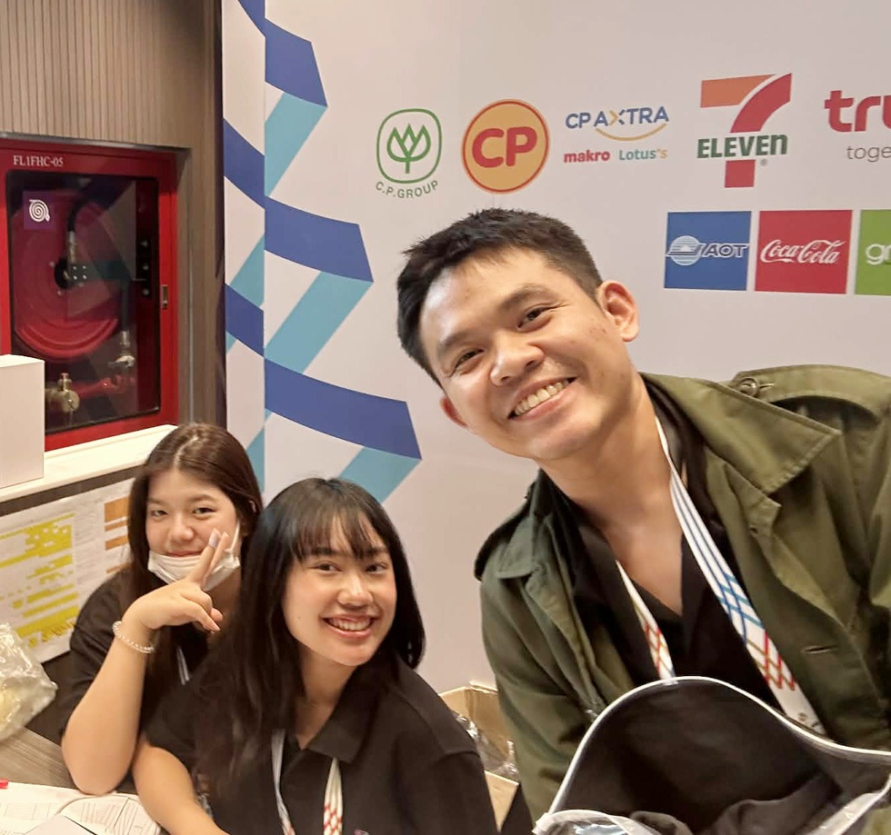 ອາສາສະໝັກ SEA Games ຄັ້ງທີ 33: ສົມຄວນໄດ້ຮັບຕຳແໜ່ງ Tình nguyện viên SEA Games 33: Xứng danh xứ sở của những nụ cười - 5