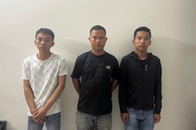 Khởi tố 3 "quái xế" mang theo hung khí gây gổ đánh nhau