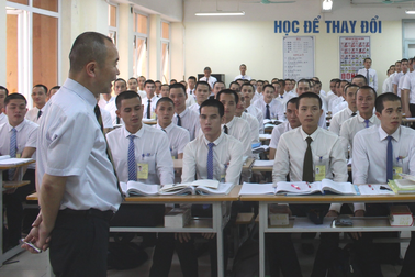 Tuyển lao động nam cao trên 1m58, không xăm mình đi Nhật, lương 35 triệu