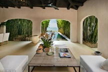 Ngắm siêu dinh thự tuyệt đẹp của Calvin Klein