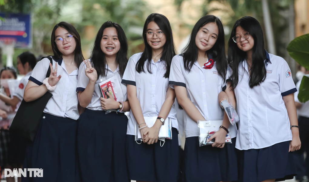 4 tỉnh thành công bố điểm chuẩn vào lớp 10: Có nơi chưa đến 2 điểm/môn - 1 4 tỉnh thành công bố điểm chuẩn vào lớp 10: Có nơi chưa đến 2 điểm/môn - 1