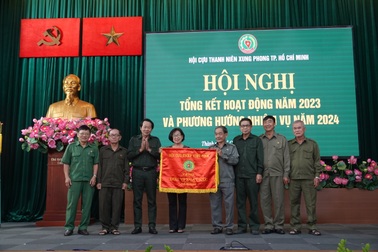 Hội Cựu TNXP TPHCM vận động 1,8 tỷ đồng chăm lo gia đình khó khăn