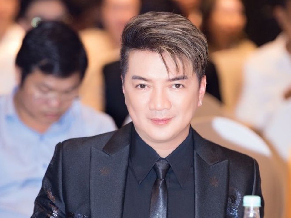 Lương Thùy Linh vượt qua ánh mắt nghi ngờ ra sao sau 2 năm đăng quang? - 5 Lương Thùy Linh vượt qua ánh mắt nghi ngờ ra sao sau 2 năm đăng quang? - 5