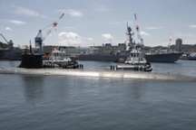 Tàu ngầm hạt nhân Mỹ bị hỏng mũi sau vụ va chạm bí ẩn ở Biển Đông