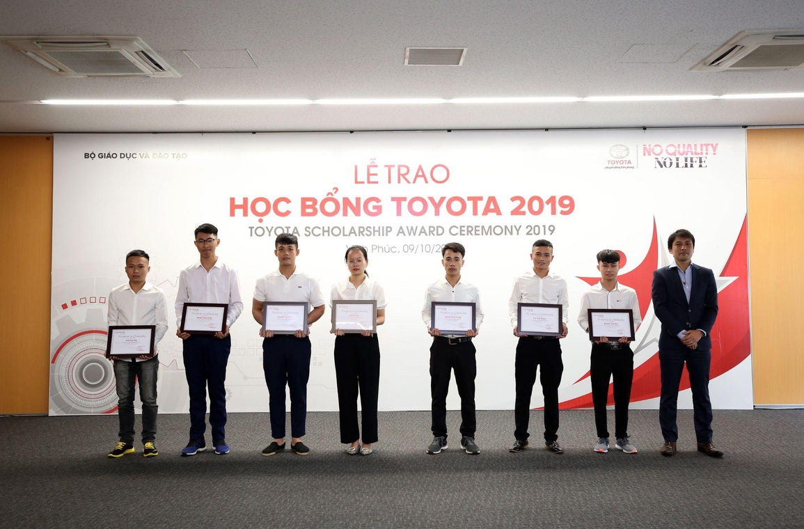 Toyota Việt Nam tặng 200 suất học bổng hỗ trợ sinh viên ngành kỹ thuật và âm nhạc - 3 Toyota Việt Nam tặng 200 suất học bổng hỗ trợ sinh viên ngành kỹ thuật và âm nhạc - 3
