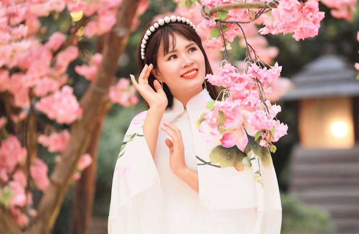 Nhà thơ Ngọc Thanh sáng tạo thích nghi với tình hình dịch bệnh - 1 Nhà thơ Ngọc Thanh sáng tạo thích nghi với tình hình dịch bệnh - 1
