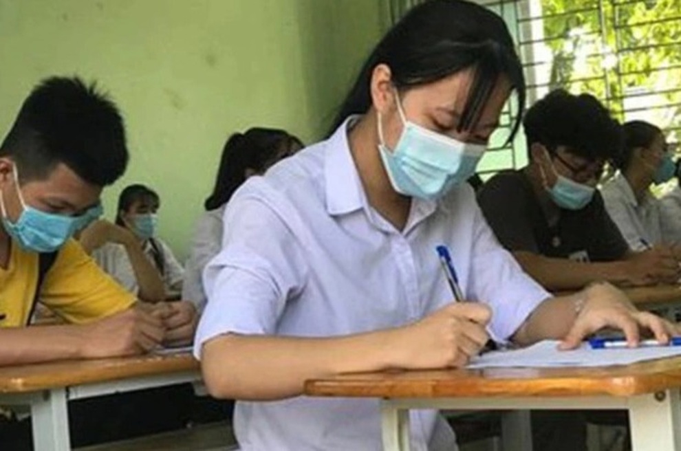 Nhiều địa phương quyết định cho học sinh đi học trực tiếp - 1 Nhiều địa phương quyết định cho học sinh đi học trực tiếp - 1
