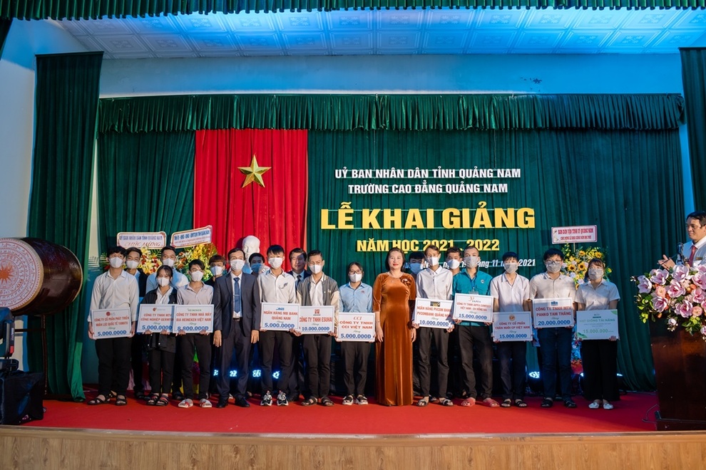 Trường Cao đẳng Quảng Nam khai giảng năm học đầu tiên - 2 Trường Cao đẳng Quảng Nam khai giảng năm học đầu tiên - 2