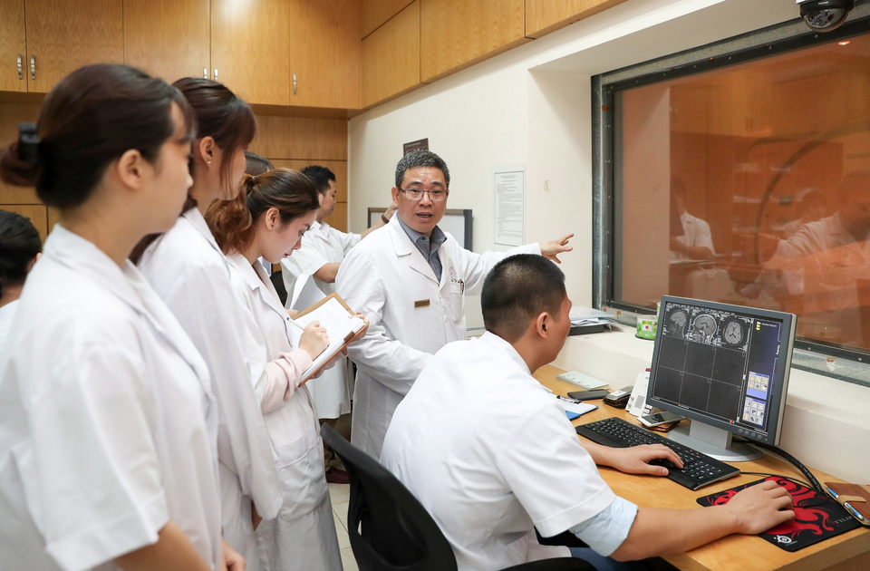 ĐH Quốc gia HN định hướng trở thành đại học nghiên cứu và đổi mới sáng tạo - 2 ĐH Quốc gia HN định hướng trở thành đại học nghiên cứu và đổi mới sáng tạo - 2