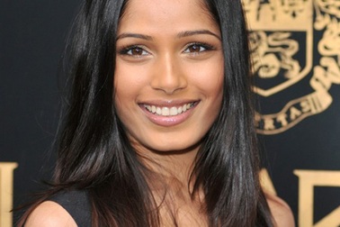 “Sao” phim “Triệu phú ổ chuột” bỏ chồng sau khi nổi tiếng?