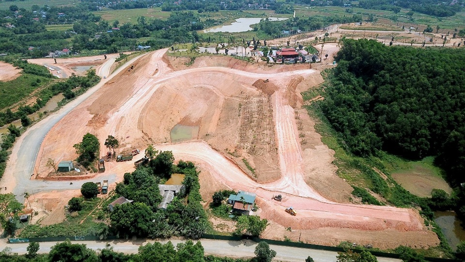 Tiến độ vượt trội của dự án nghỉ dưỡng ven đô đầu tiên tại Hòa Bình - 2 Tiến độ vượt trội của dự án nghỉ dưỡng ven đô đầu tiên tại Hòa Bình - 2