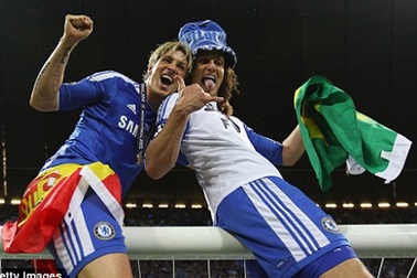 Barcelona chọn David Luiz thay thế Puyol