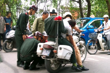 Minh bạch, công khai đâu phải "né" ghi hình