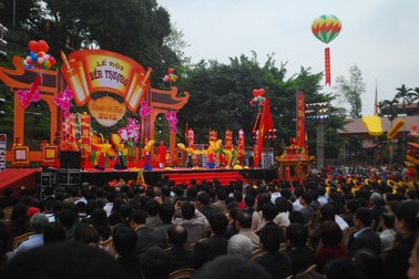 Lào Cai dừng tổ chức lễ hội, vui chơi giải trí tại địa bàn biên giới