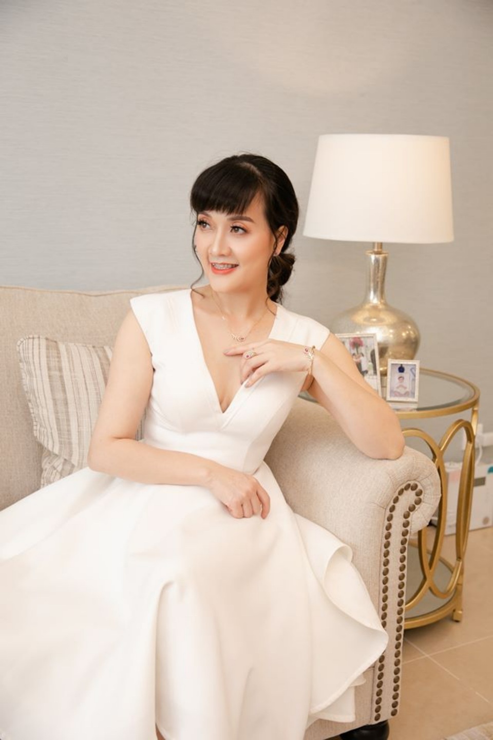 Vân Dung hiếm hoi khoe dáng với áo tắm, trẻ trung như gái 20 - 2 Vân Dung hiếm hoi khoe dáng với áo tắm, trẻ trung như gái 20 - 2