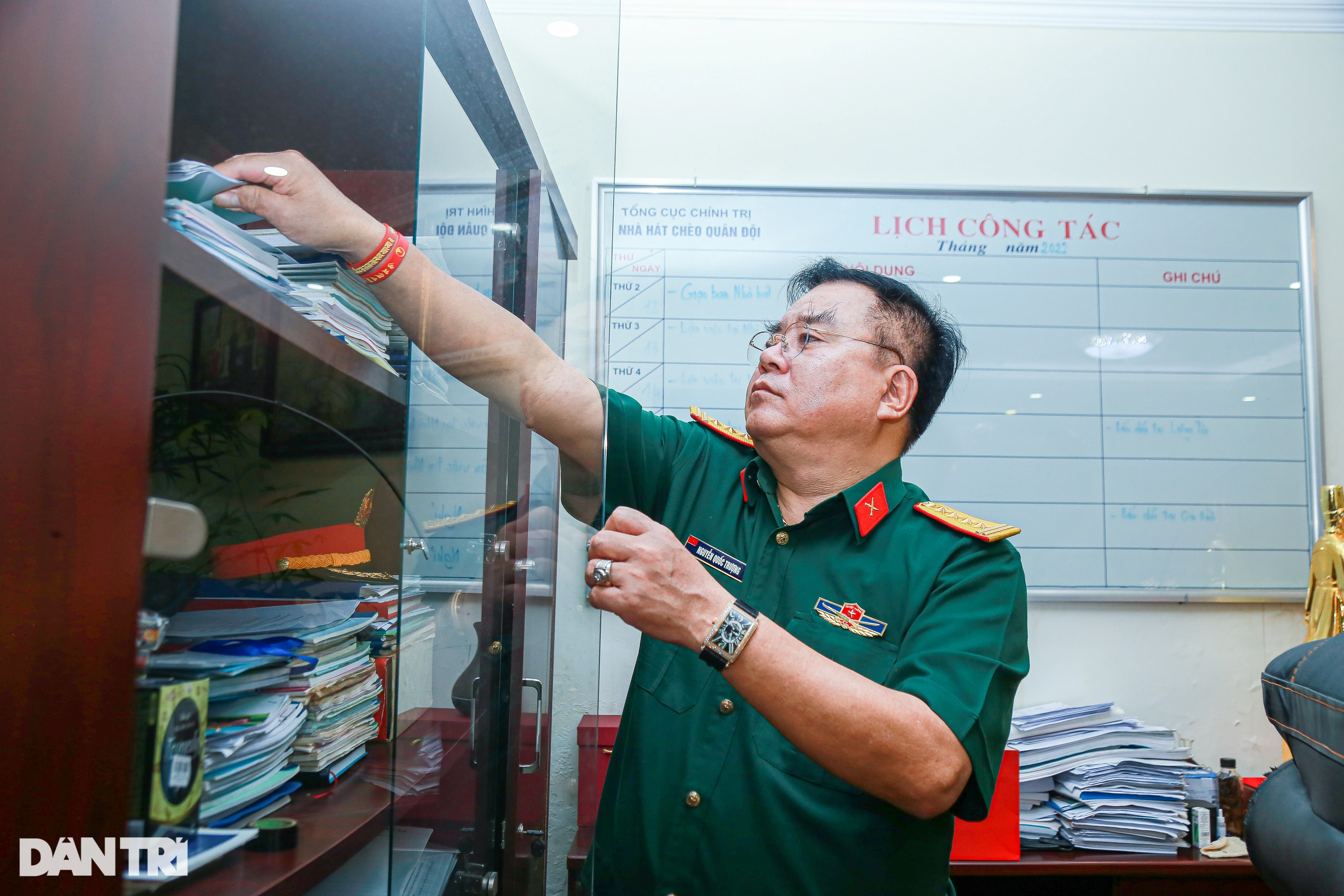 NSND Quốc Trượng: Chuyện chưa từng kể về thời đi buôn rượu cùng Xuân Hinh - 3 NSND Quốc Trượng: Chuyện chưa từng kể về thời đi buôn rượu cùng Xuân Hinh - 3