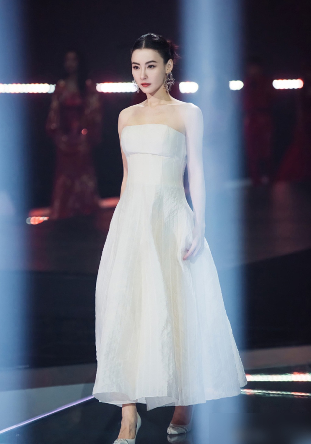 Quản lý cũ tố Trương Bá Chi phá hợp đồng, chiếm dụng gần 2 triệu USD - 3