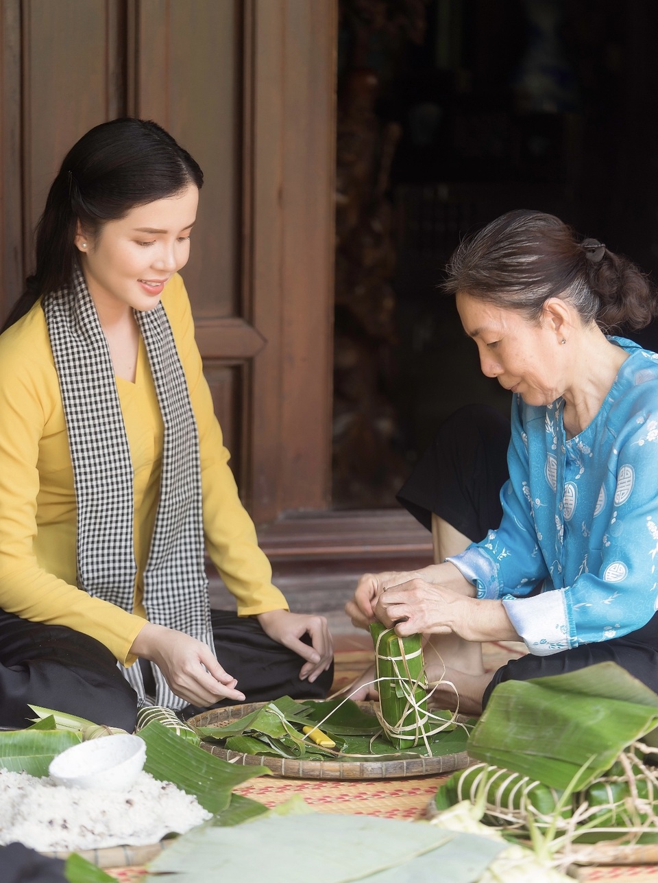 Hoa khôi Huỳnh Thúy Vi dịu dàng với vị ngọt bánh, trái miền Tây - 1 Hoa khôi Huỳnh Thúy Vi dịu dàng với vị ngọt bánh, trái miền Tây - 1
