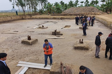 Phát lộ bãi cọc nhà Trần gần nghìn năm tuổi: Quan trọng là bảo tồn và phát huy!