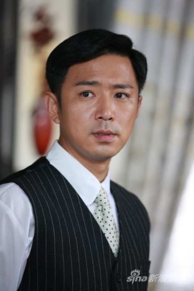 Dàn diễn viên Tân dòng sông ly biệt ngày ấy và bây giờ - 10 Dàn diễn viên Tân dòng sông ly biệt ngày ấy và bây giờ - 10