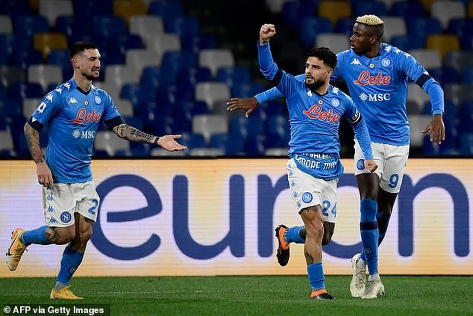C.Ronaldo bất lực, Juventus gục ngã trước Napoli - 1 C.Ronaldo bất lực, Juventus gục ngã trước Napoli - 1