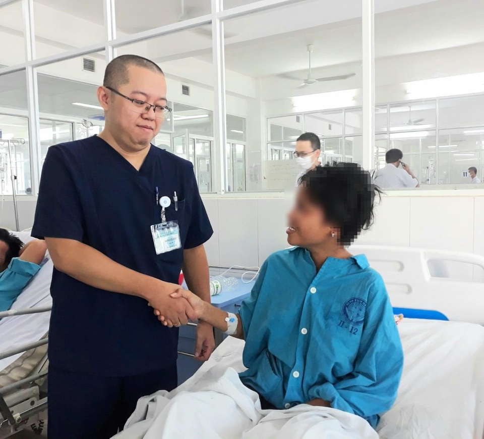Cứu sống sản phụ mang thai tử lưu, suy hô hấp cấp - 1 Cứu sống sản phụ mang thai tử lưu, suy hô hấp cấp - 1