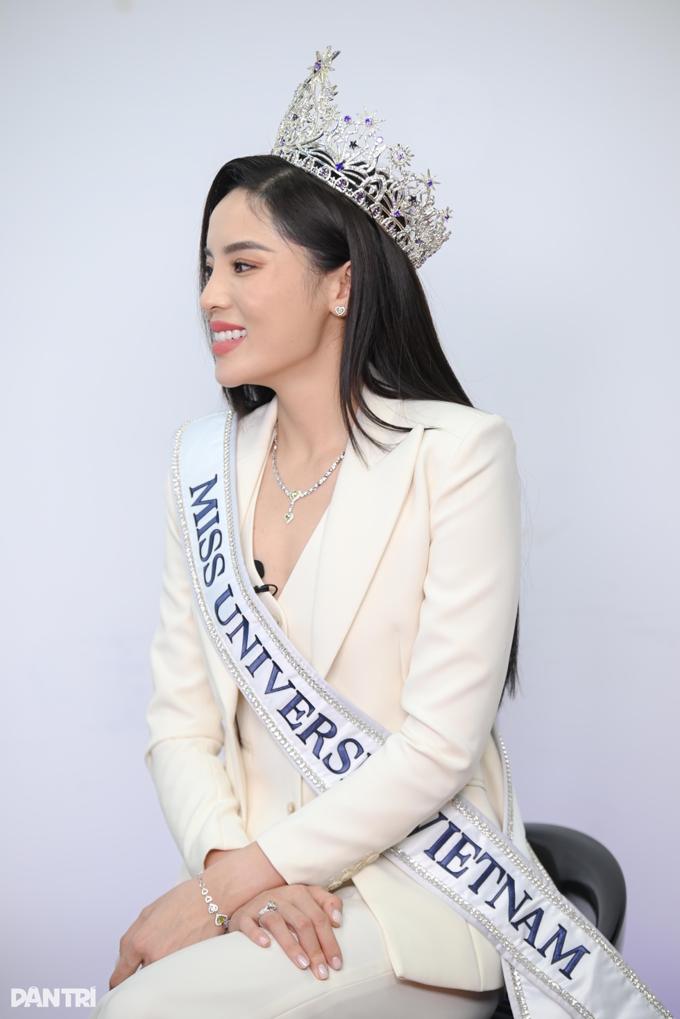 Hoa hậu Kỳ Duyên: Khi hoàn thành các mục tiêu, tôi sẽ đi tìm tổ ấm - 7 Hoa hậu Kỳ Duyên: Khi hoàn thành các mục tiêu, tôi sẽ đi tìm tổ ấm - 7