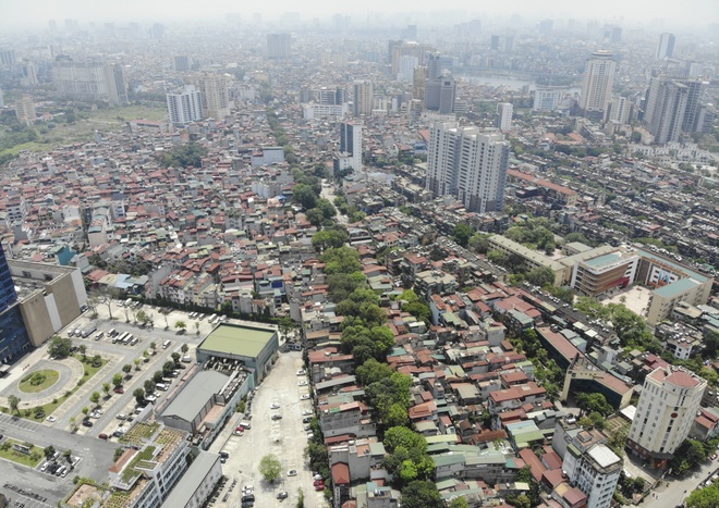 Hà Nội: Toàn cảnh con đường đắt nhất hành tinh bị chậm tiến độ - 5 Hà Nội: Toàn cảnh con đường đắt nhất hành tinh bị chậm tiến độ - 5