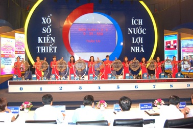 Kinh doanh bết bát, xổ số truyền thống tính "bắt tay" với Vietlott