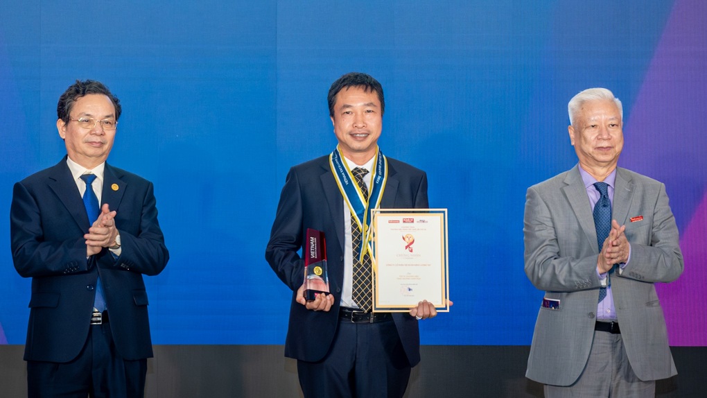 TT Energy als „Starke Marke für grünes Wachstum 2025“ ausgezeichnet – 1 TT Energy được vinh danh “Thương hiệu mạnh tăng trưởng xanh 2025” - 1