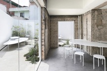 Quán cà phê "lơ lửng" thiết kế từ 22 "đám mây"