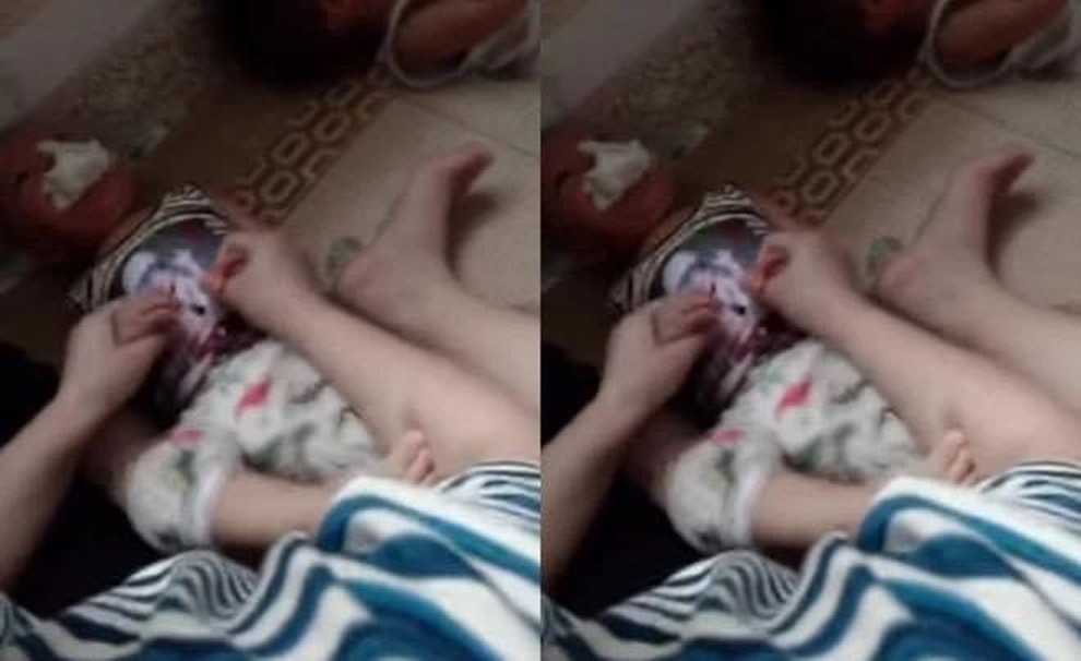 Vụ bé 1 tuổi bị nhét giẻ vào miệng: Bộ GD-ĐT yêu cầu xác minh - 1 Vụ bé 1 tuổi bị nhét giẻ vào miệng: Bộ GD-ĐT yêu cầu xác minh - 1